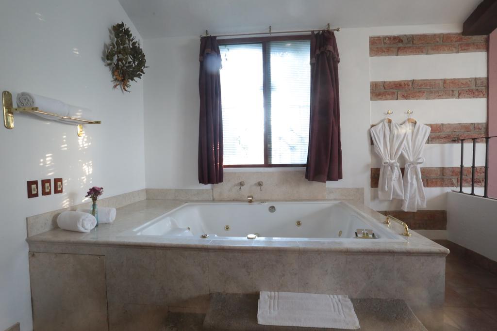Las Calandrias Atlixco Room photo